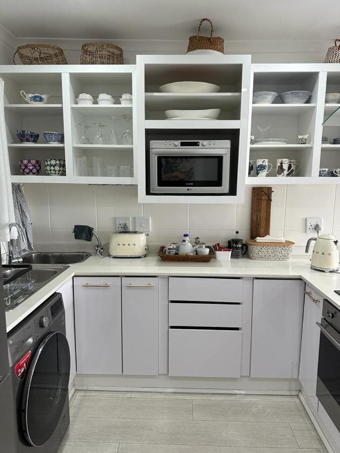 Umdloti Holiday Resort Apartment 514 - Amazing Breaker & Ocean Views ภายนอก รูปภาพ