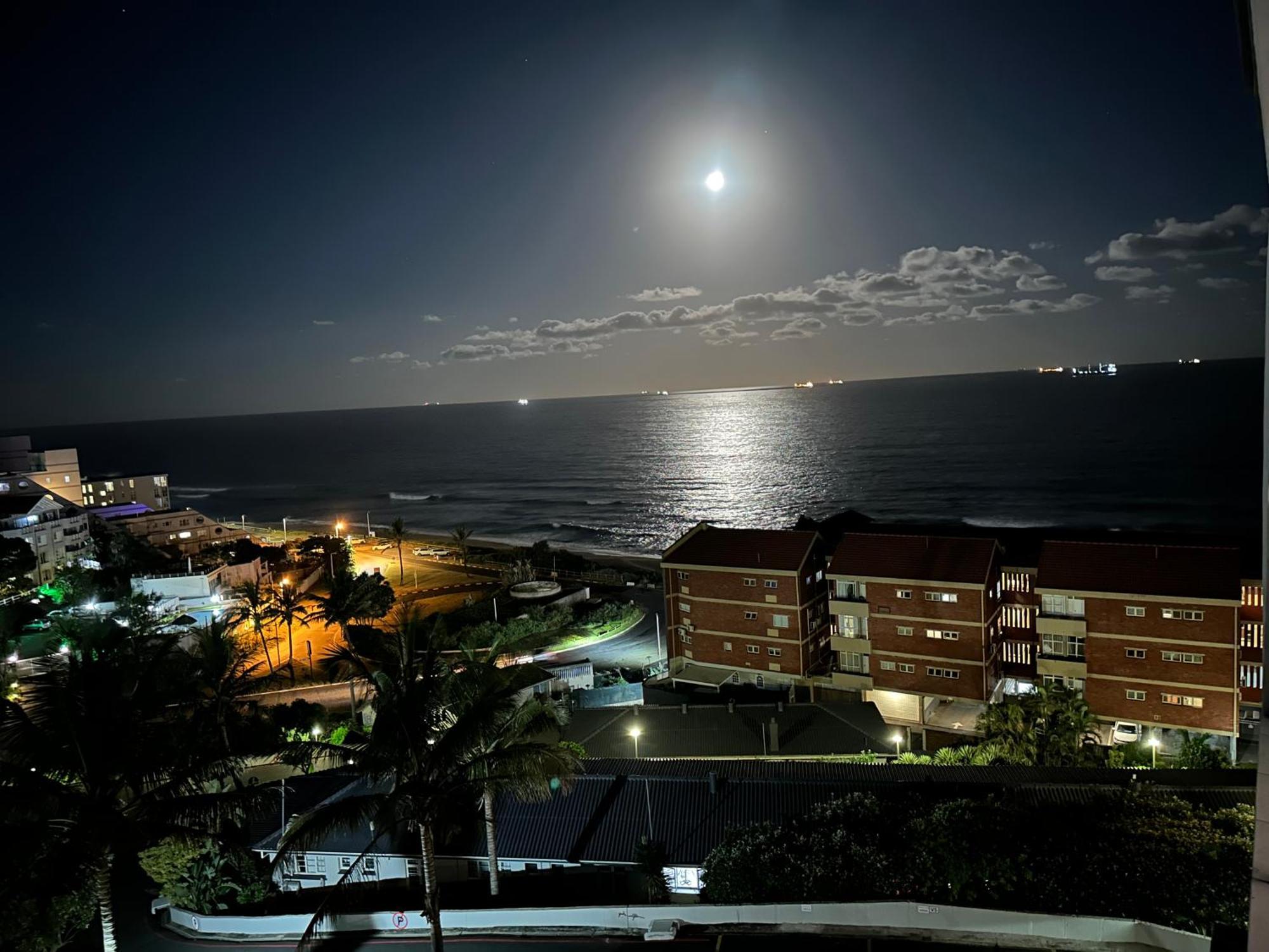 Umdloti Holiday Resort Apartment 514 - Amazing Breaker & Ocean Views ภายนอก รูปภาพ